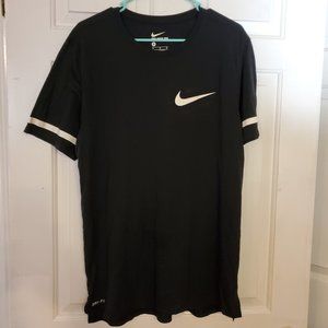 Nike T-shirt